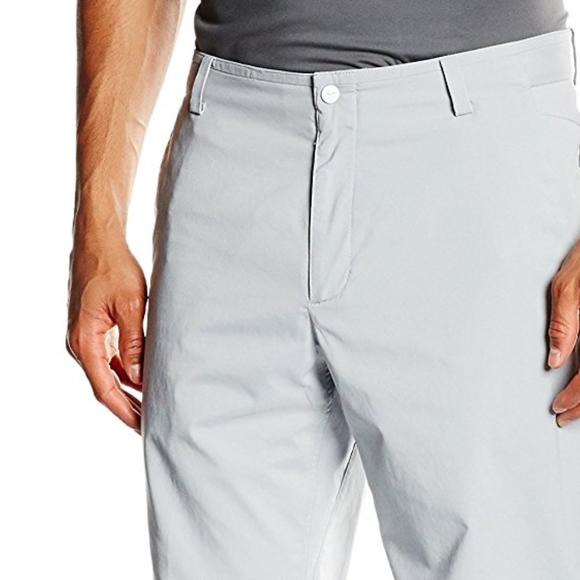 tiger woods nike golf shorts